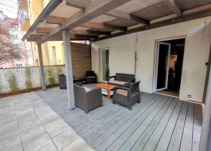2 - With Terrace And Free Parking Praha