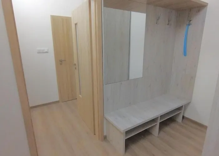 2 - With Terrace And Free Parking Apartmán