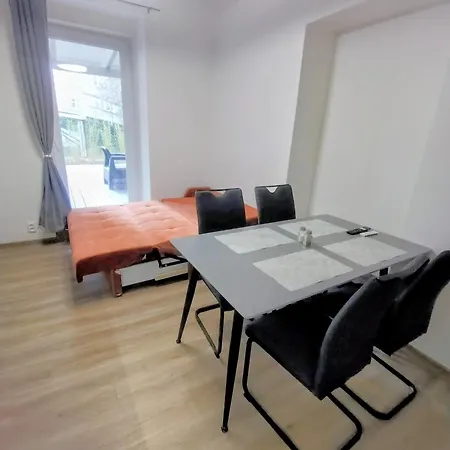 2 - With Terrace And Free Parking Praha