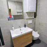 Apartmán 2 - With Terrace And Free Parking Praha